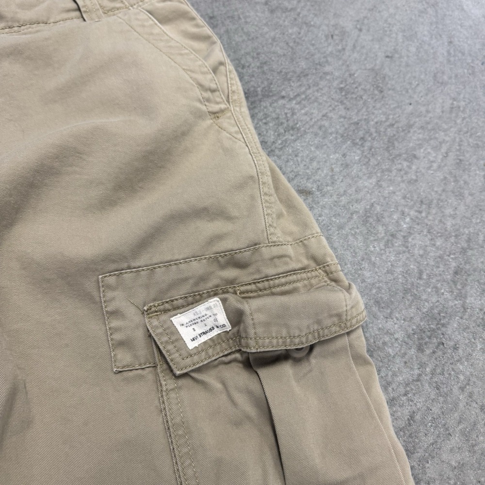 Vintage Levis Cargo Pants Mens 40x34 Y2k Loose Baggy Khaki Fatigue Skater 2000s - Picture 3 of 12